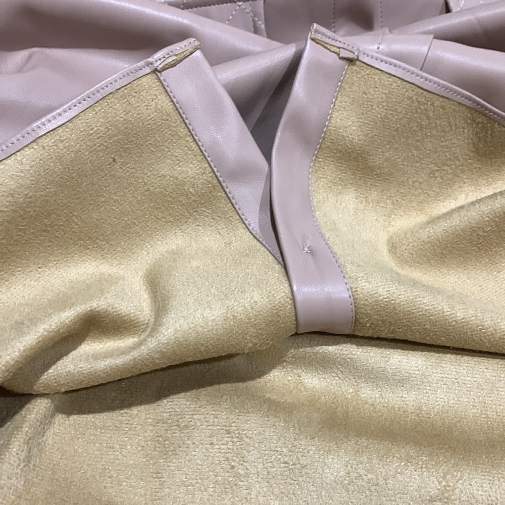 Buttery soft Vegan leather top - Picture 9 of 10